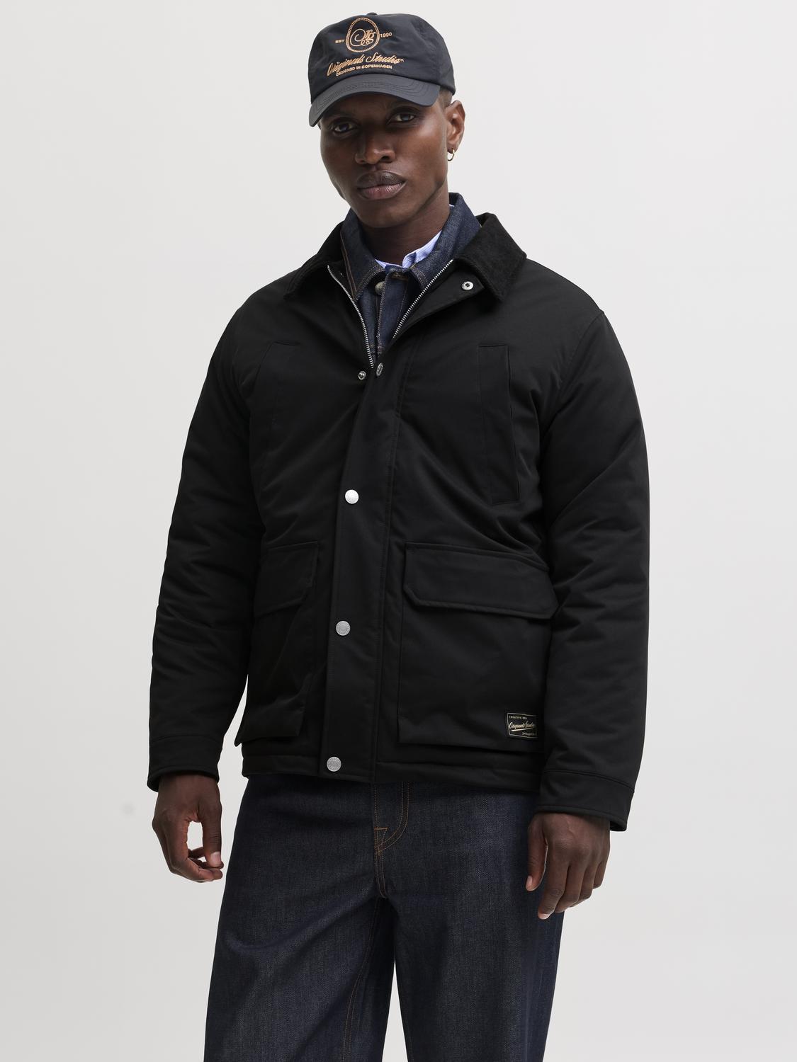 model_shot-front
